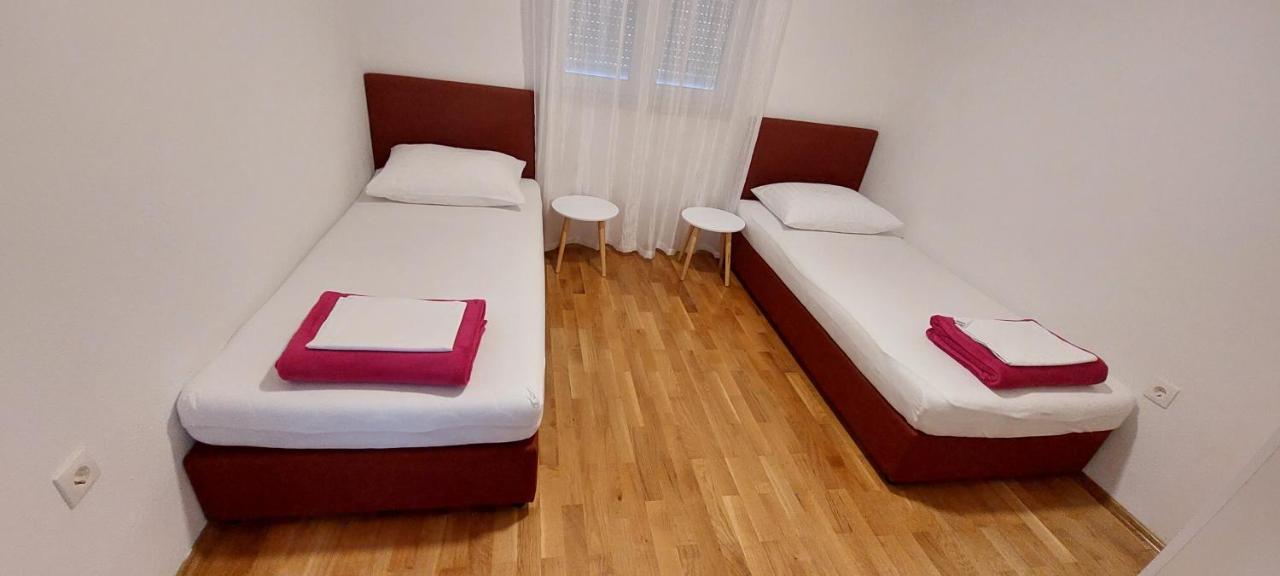Ferienwohnung Lucija Kaštela Exterior foto