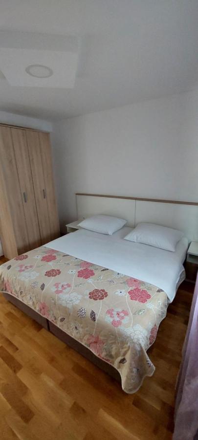 Ferienwohnung Lucija Kaštela Exterior foto
